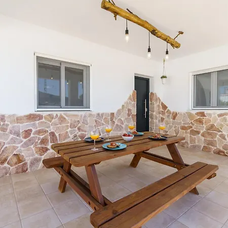 Private Serrano - Heated Pool *